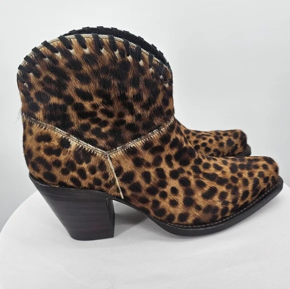 ALICE+OLIVIA Kiara Leopard Print Calf Hair Western Whip Stitch Booties S… - Picture 5 of 7
